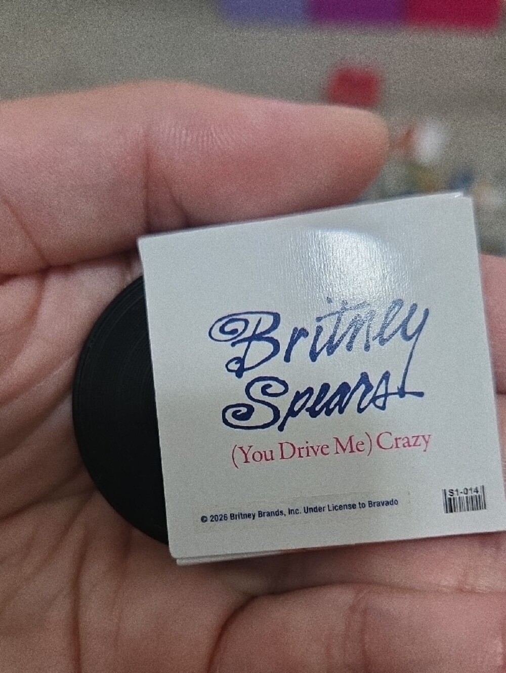 Britney Spears Kids Mini Record Toy - White Cover - Picture 3 of 3